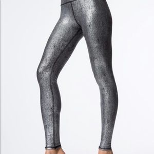 NWOT ALO airbrush metallic legging